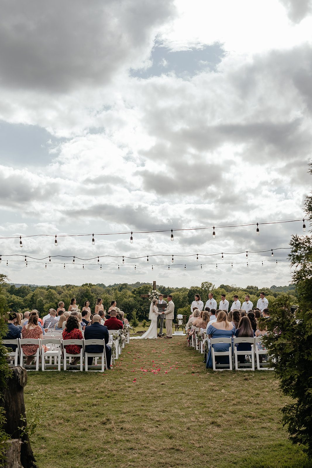 Nashville, Tennessee outdoor ceremony at Allenbrooke Farms