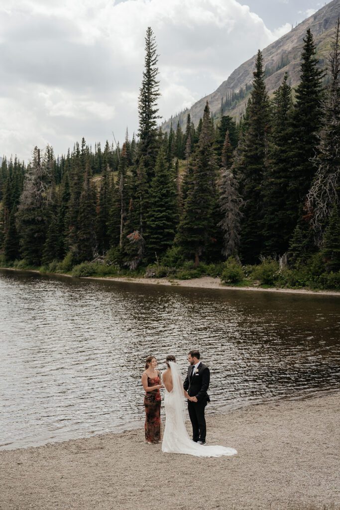 Glacier National Park destination wedding at Pray Lake