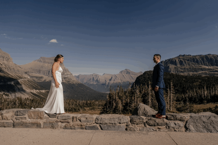 Sun Point mountain elopement photographed by Sydney Breann Photography