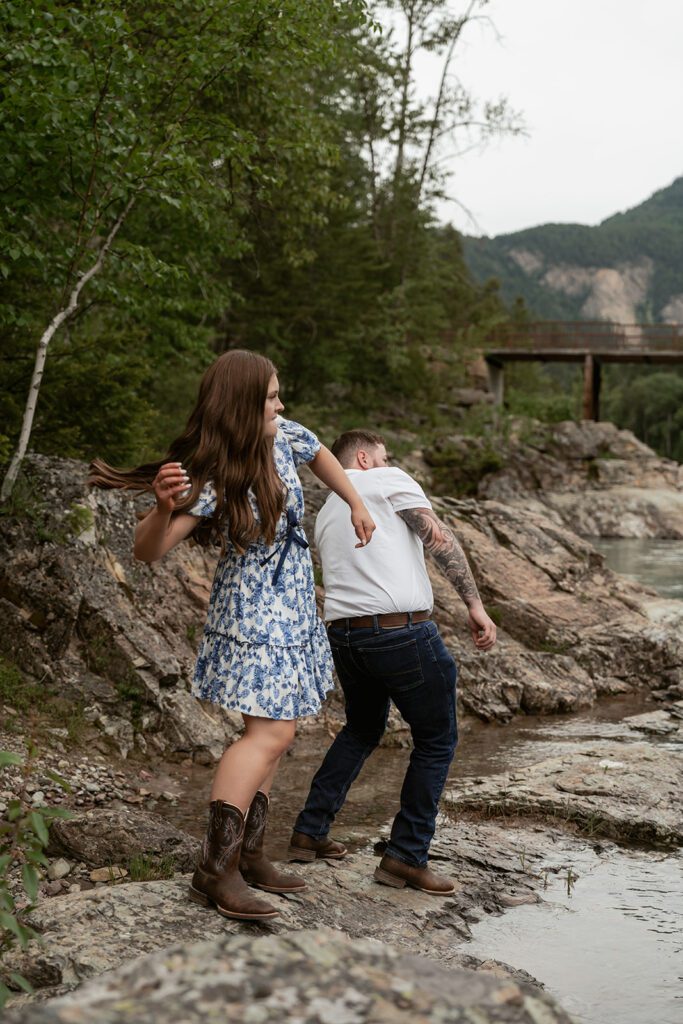 A relaxed 2-day elopement in Kalispell, Montana photographed by Sydney Breann Photography