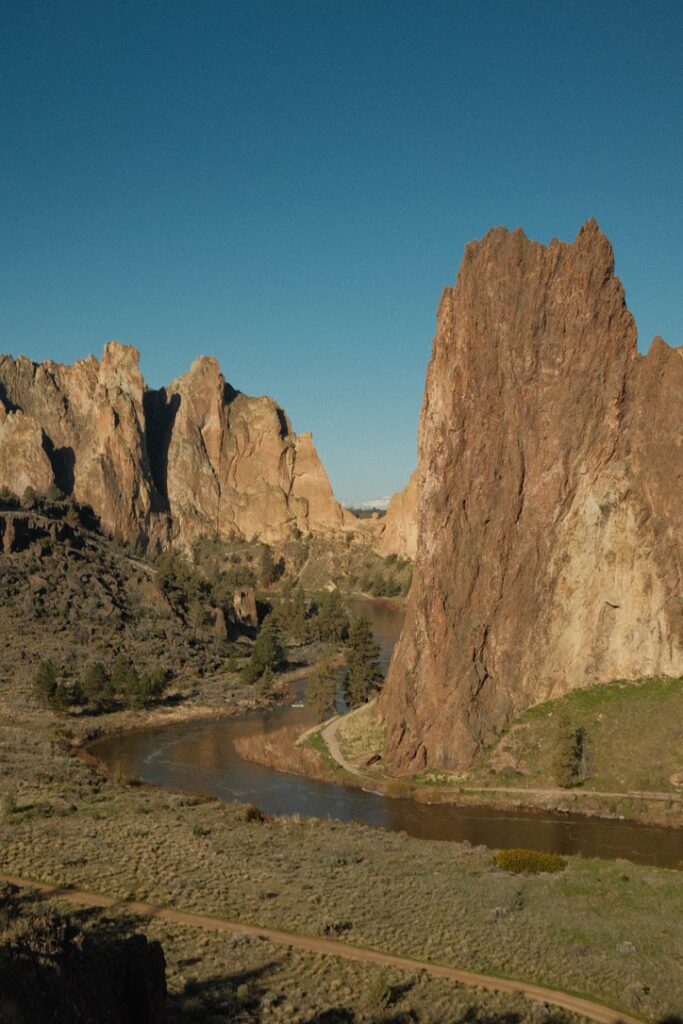 Visiting Smith Rock State Park in April