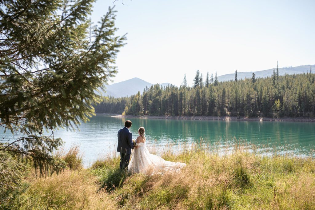Intimate wedding ceremony at Hungry Horse in Northwest Montana