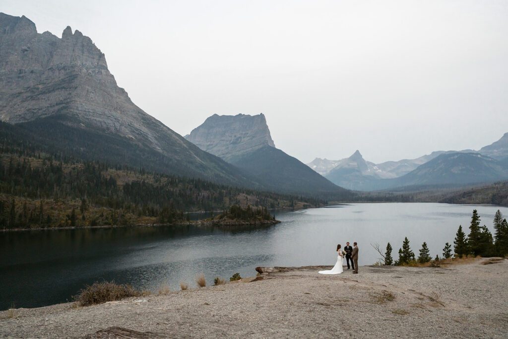 Adventurous sunrise elopement at Sun Point, photographed by Sydney Breann Photography